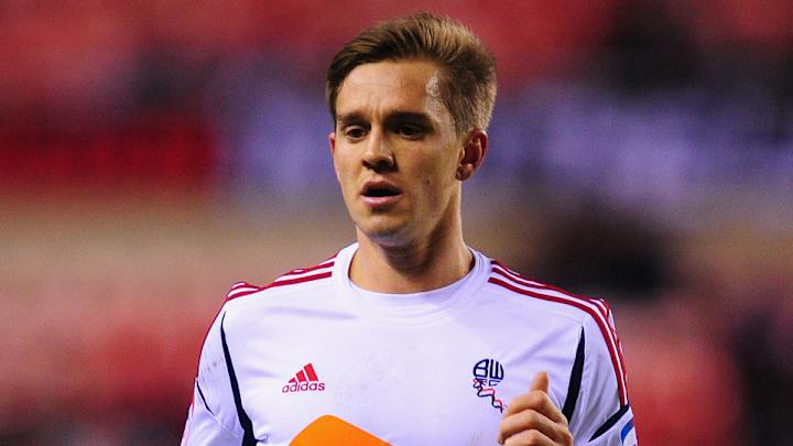 U.S. midfielder Stuart Holden discusses injury rehab in open letter U.S. midfielder Stuart Holden discusses injury rehab in open letter