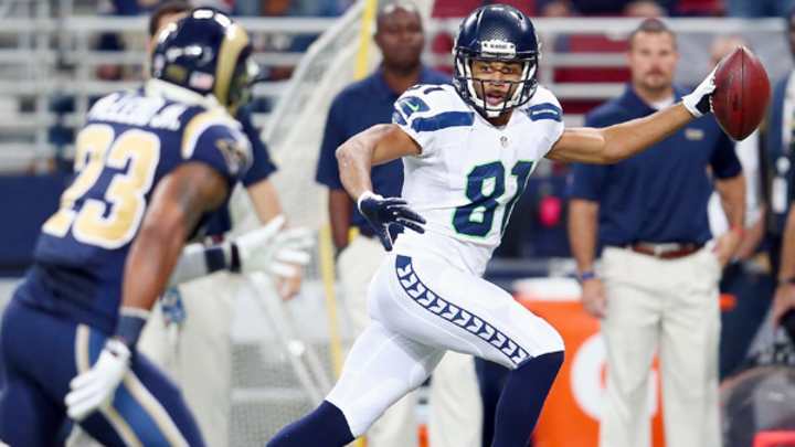 Golden Tate signs with Detroit Lions