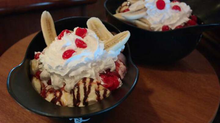 The White Sox are Selling a 10 Scoop Ice Cream Sundae Because 11 Scoops Would be Superfluous