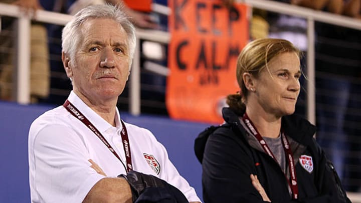 Dismissal as U.S. women's coach leaves Tom Sermanni wondering what went wrong