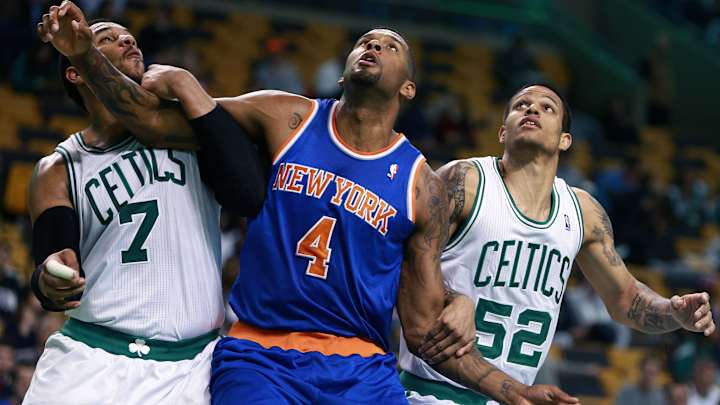 Knicks agree to trade Ellington, Tyler to Kings for Acy, Outlaw