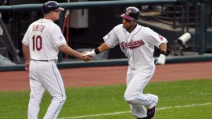 Indians sign outfielder Michael Brantley to 4-year extension Indians sign outfielder Michael Brantley to 4-year extension
