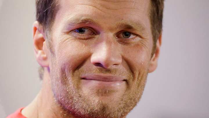Tom Brady trolls Raiders fans over infamous tuck play Tom Brady trolls Raiders fans over infamous tuck play