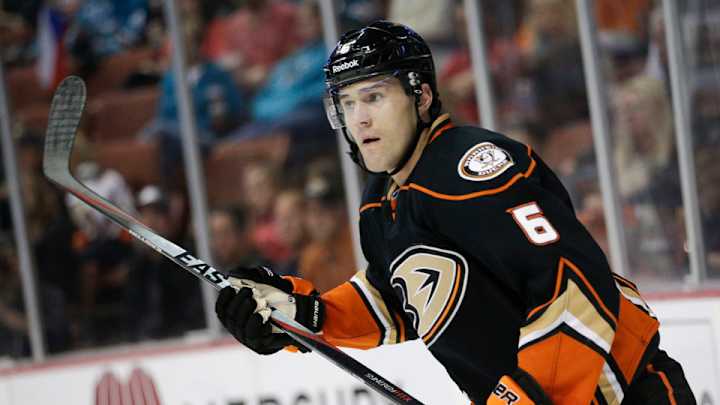 Ducks' Ben Lovejoy out 6-8 weeks with broken finger Ducks' Ben Lovejoy out 6-8 weeks with broken finger