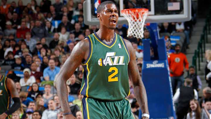 Hornets' Marvin Williams will start at power forward over Cody Zeller