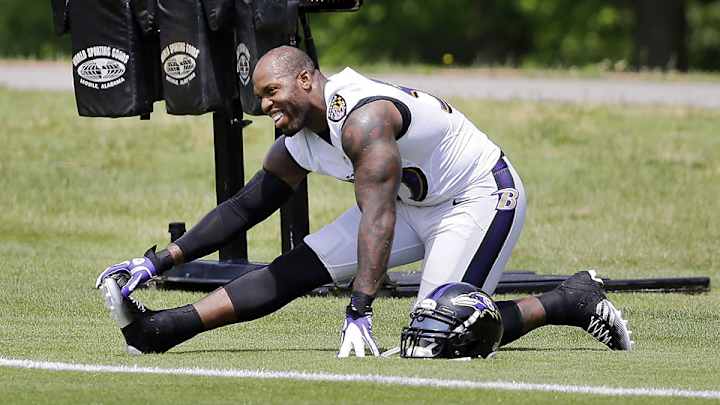 Terrell Suggs not feeling his age as veteran leader of revamped Ravens D