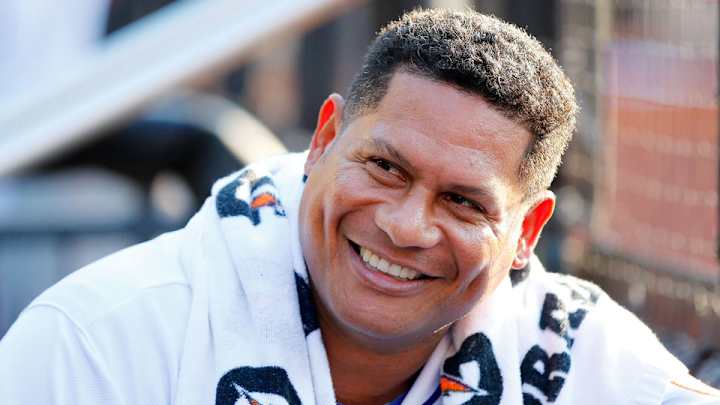 Mets OF Bobby Abreu announces retirement after 18 seasons