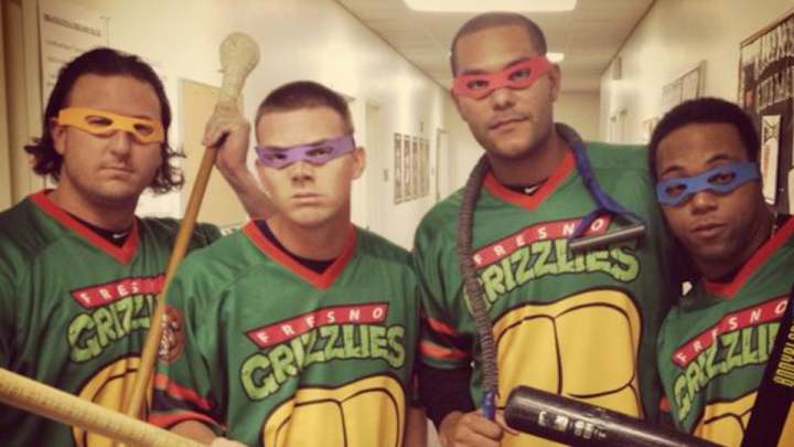 Fresno Grizzlies hold Teenage Mutant Ninja Turtles night; man proposes Fresno Grizzlies hold Teenage Mutant Ninja Turtles night; man proposes