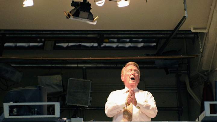 Vin Scully lost his 1988 World Series ring and needs your help finding it