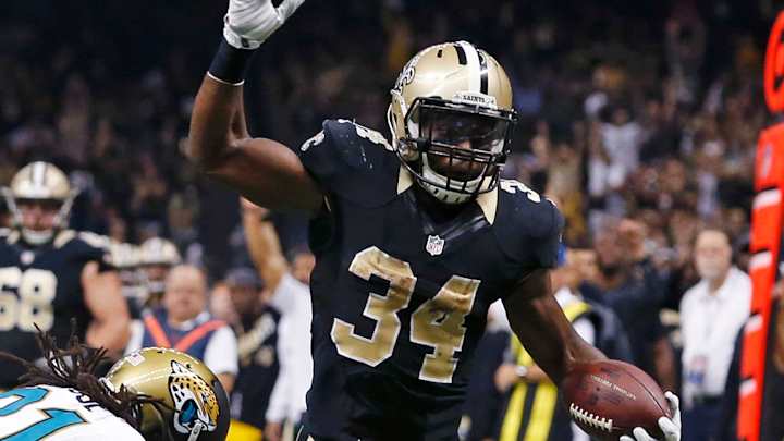Brees sharp despite foot injury, Saints beat Jaguars 38-27