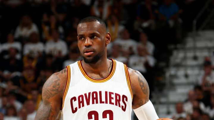 LeBron James again in shutdown mode during playoffs
