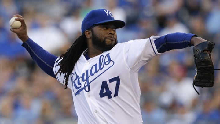 Cueto beats Tigers 4-0 in his Royals' home debut