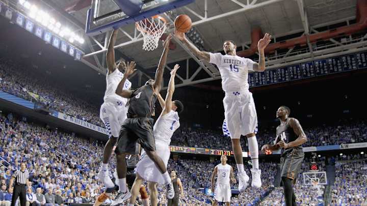 Power Rankings: How top teams block shots, how Pitino stops flops, more