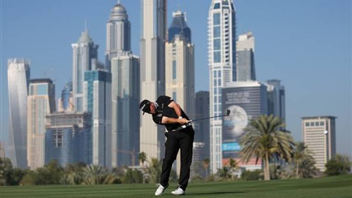 England's Andrew Johnston takes early lead in Munich