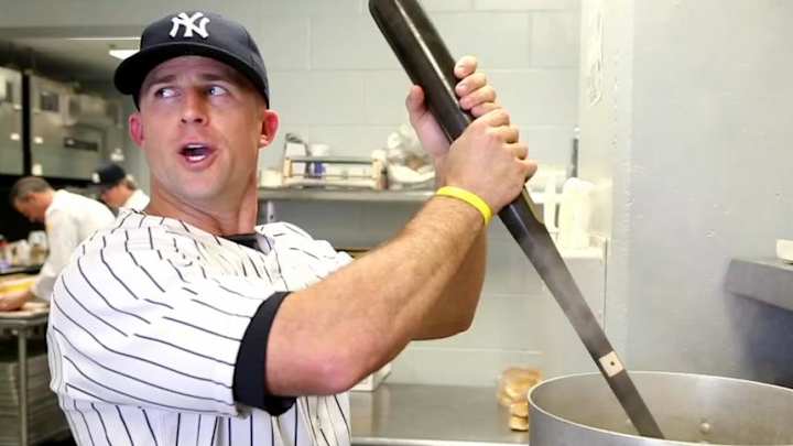 Brett Gardner really uses his bat to do everything Brett Gardner really uses his bat to do everything