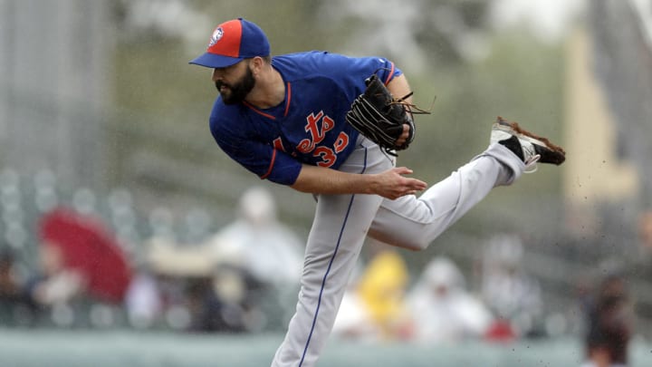 Report: New York Mets open to trading Dillon Gee