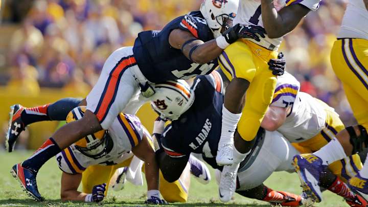 Fournette powers No. 13 LSU past No. 18 Auburn, 45-21