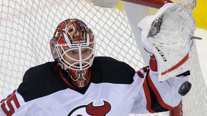 Cammalleri, Schneider lift Devils over Canucks 3-2