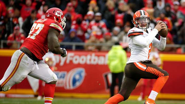 Johnny Manziel to miss Browns season finale with concussion