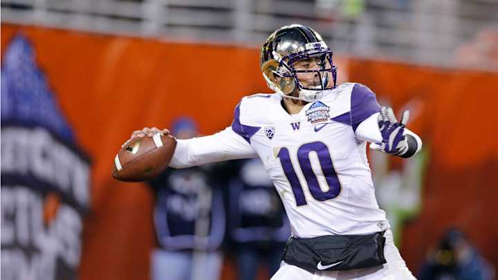 Washington quarterback Cyler Miles retires due to hip injury Washington quarterback Cyler Miles retires due to hip injury