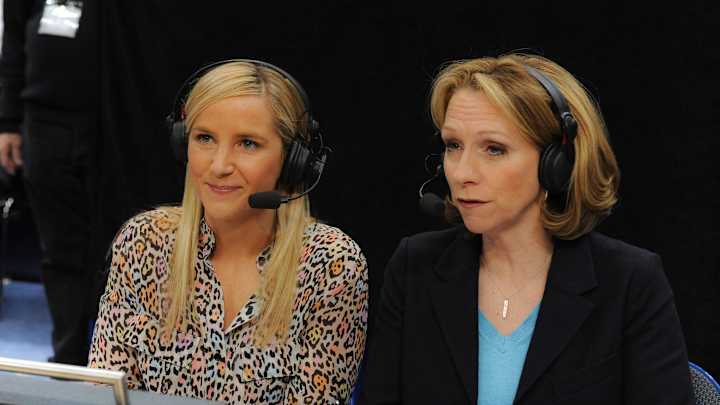 Beth Mowins gets NFL announcer shot during Raiders preseason Beth Mowins gets NFL announcer shot during Raiders preseason