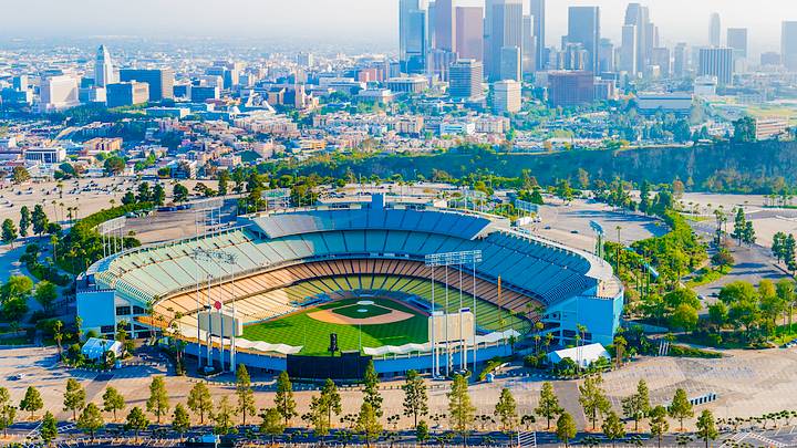 Dodgers fans looking at second season of TV blackout