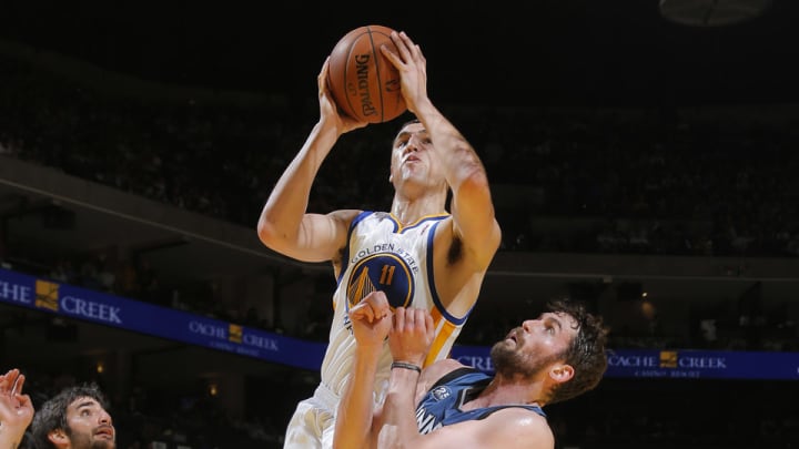 Sources: Jerry West threatened to resign over Thompson-Love deal