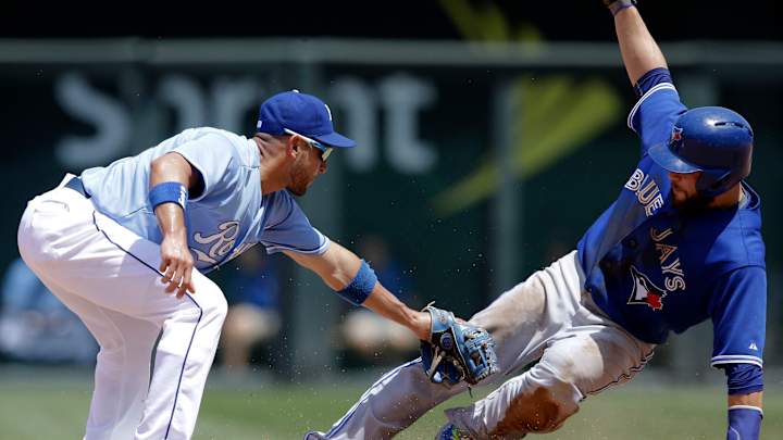 Buehrle, Encarnacion lead Blue Jays to 6-2 win over Royals