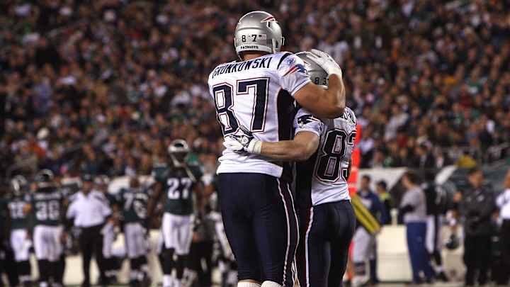 Rob Gronkowski: Wes Welker would be welcomed back in New England