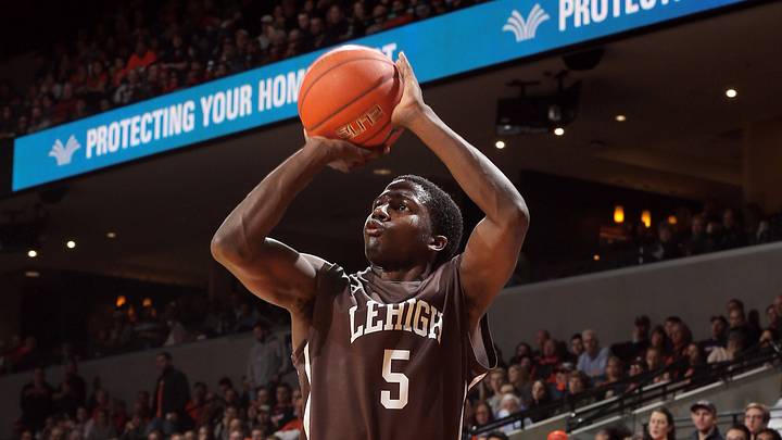 Brogdon scores 23 as No. 12 Virginia beats Lehigh 80-54 Brogdon scores 23 as No. 12 Virginia beats Lehigh 80-54