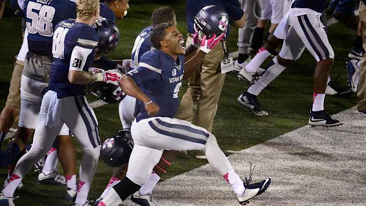 Led by defense, Utah States beats No. 21 Boise State 52-26 Led by defense, Utah States beats No. 21 Boise State 52-26