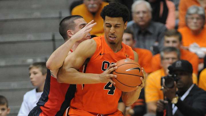 Oregon State suspends guard/forward Victor Robbins 10 games