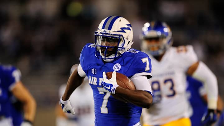 Johnson scores 3 TDs, Air Force beats San Jose State, 37-16