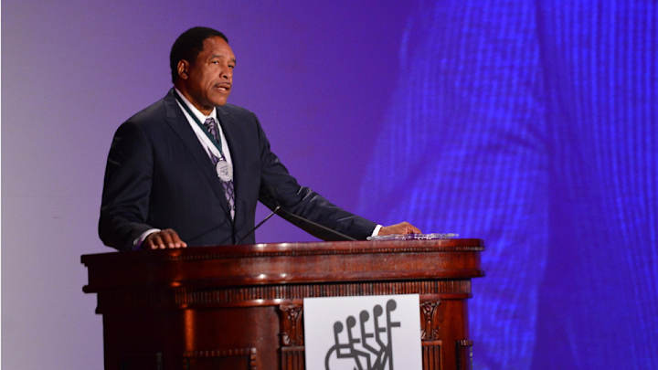 Dave Winfield doesn't think steroid users should be in the Hall of Fame