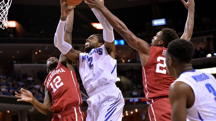 No. 8 Oklahoma beats Memphis 84-78 No. 8 Oklahoma beats Memphis 84-78