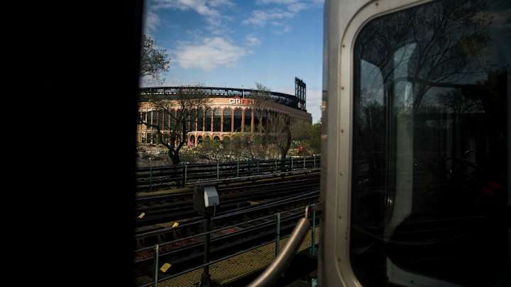 Dodgers, Mets postseason series leads to public transit smack talk Dodgers, Mets postseason series leads to public transit smack talk