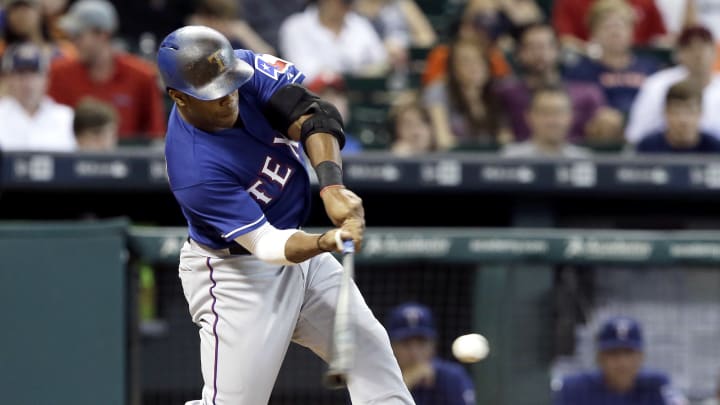 Astros snap six-game skid with 3-2 win over Rangers