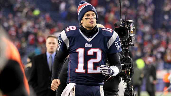 Tom Brady posts hilarious photo as Patriots prepare for Colts