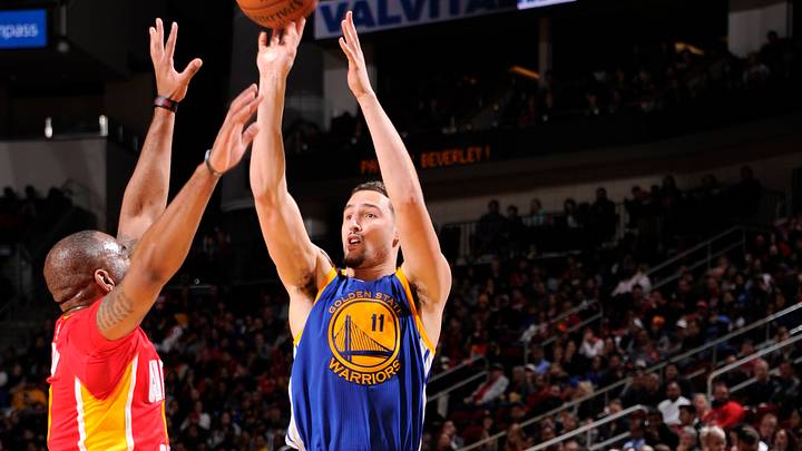 Thompson scores 38 points, Warriors beat Rockets 114-110 Thompson scores 38 points, Warriors beat Rockets 114-110