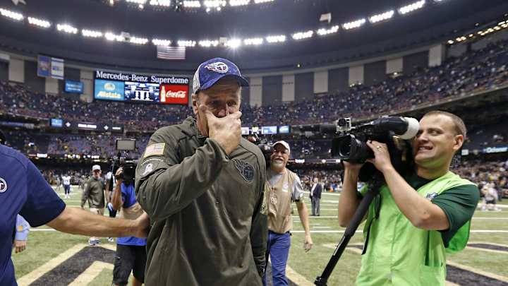 Mularkey's changes help Titans protect QB Marcus Mariota