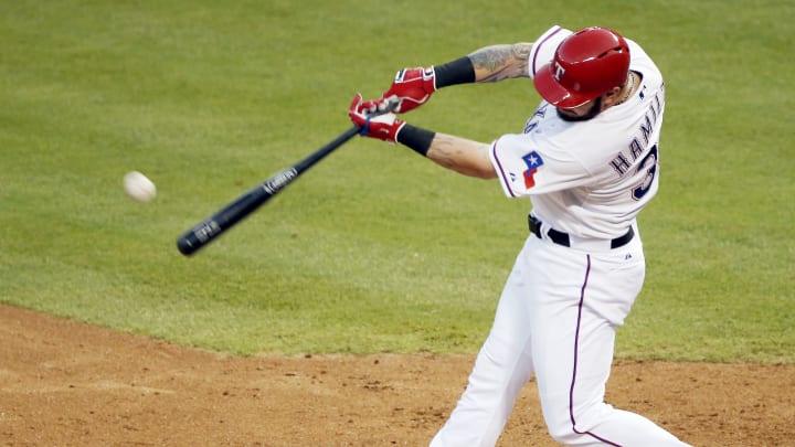 Hamilton's homers help Rangers to 7-4 win over Red Sox