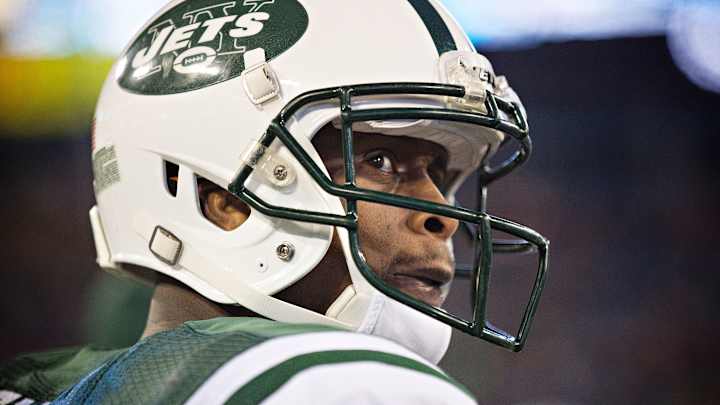 NFL reviewing Jets' altercation between Smith, Enemkpali
