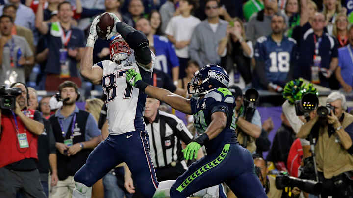 FANTASY PLAYS: Knowing when to draft Gronk a tricky decision