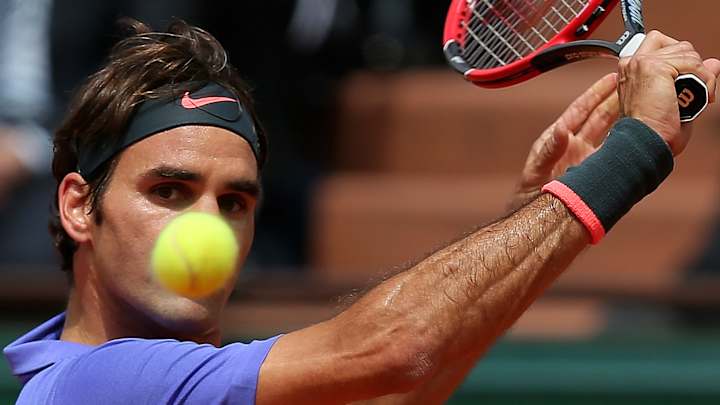 The Latest: Quarterfinals underway at French Open