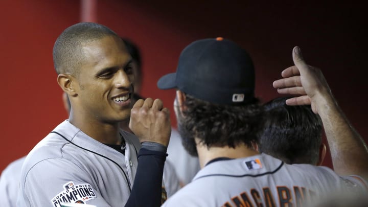 Maxwell hits HR, Pence has key hit as Giants beat D-backs