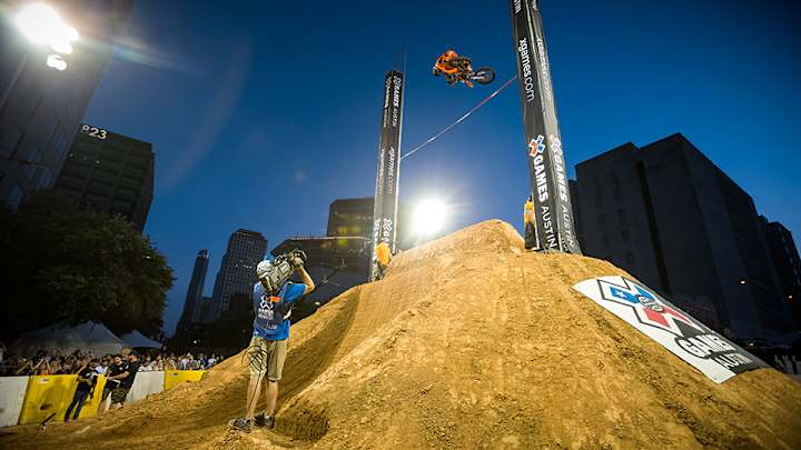 X Games Austin Day 1: Renner steps up, Smith takes gold and more X Games Austin Day 1: Renner steps up, Smith takes gold and more