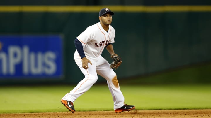 Yankees acquire infielder Gregorio Petit from Astros