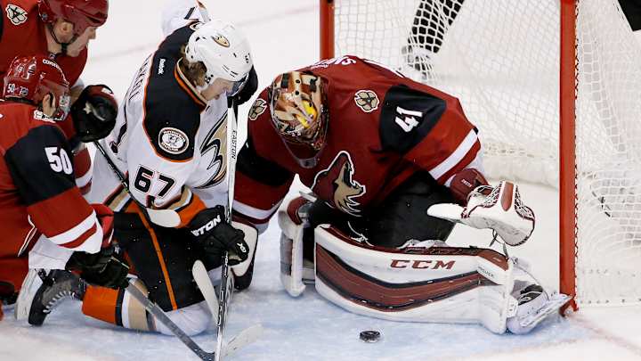 Vermette, Duclair, Domi lead Coyotes to 4-2 win over Ducks