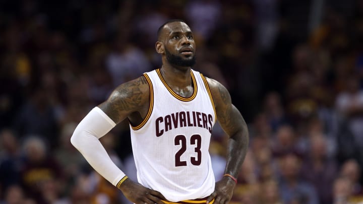 AP Source: LeBron James bypasses option, becomes free agent