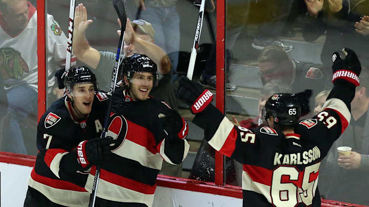 Hoffman scores in OT to lift Senators past Blackhawks, 4-3